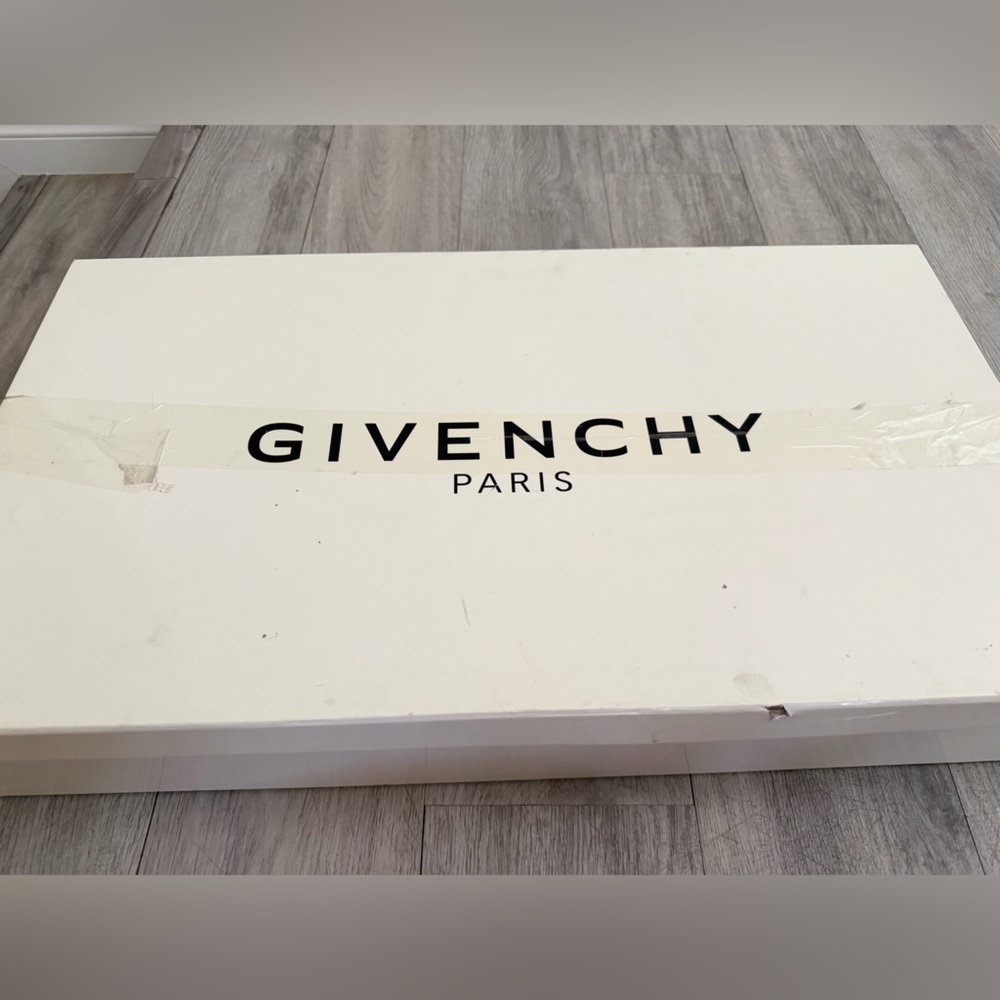 Givenchy Black Leather Chelsea Boots - Picture 5 of 6